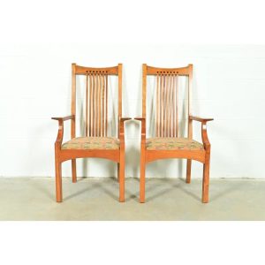 Stickley Arts & Crafts Cherry Wood High Back Spindle Armchairs, Pair