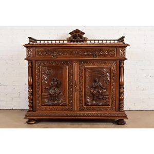 Antique Italian Renaissance Revial Carved Walnut and Marble Top Sideboard or Bar Cabinet, Circa 1890s