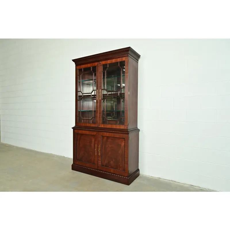 Henkel Harris Georgian Carved Flame Mahogany Lighted Breakfront Bookcase Cabinet - Image 3