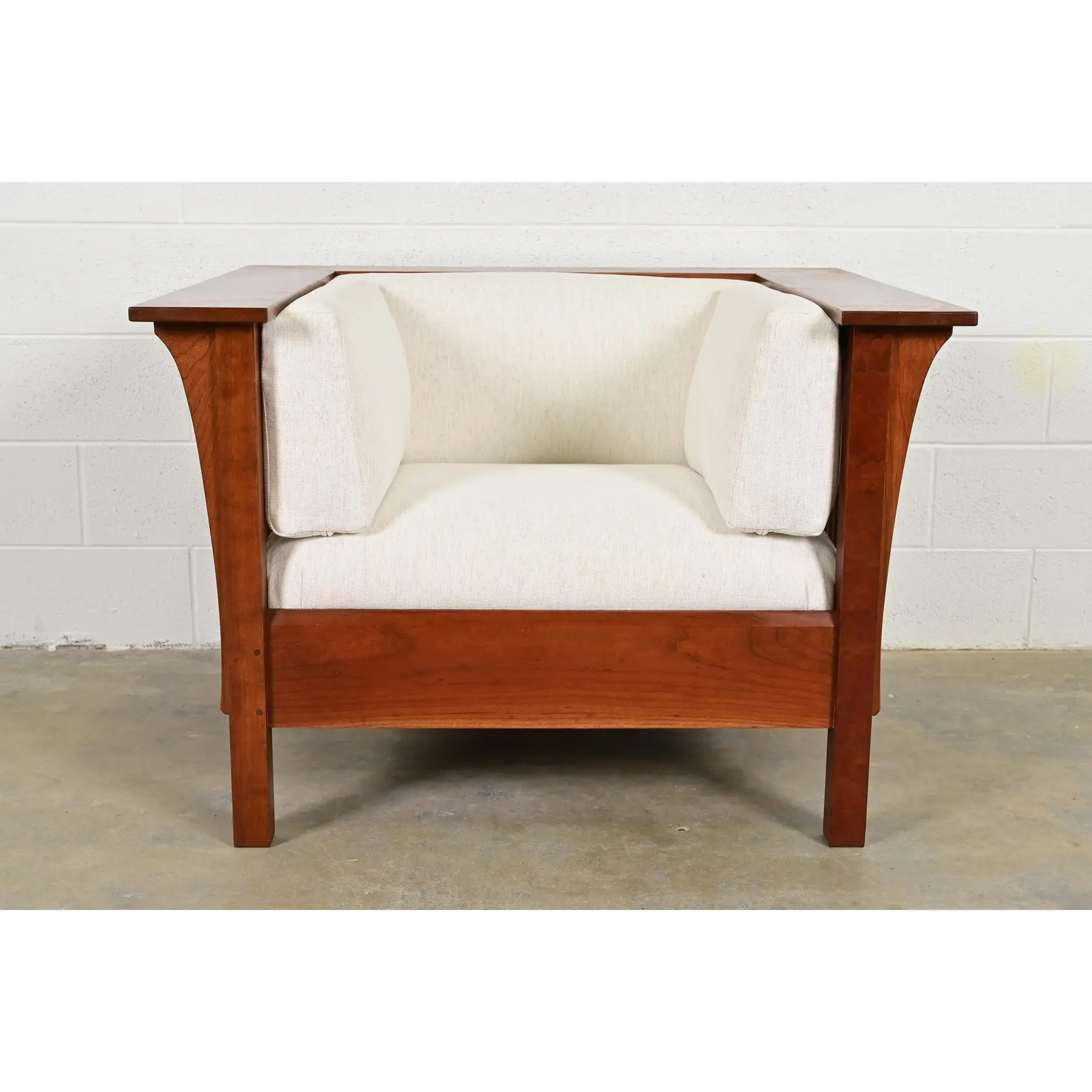 Stickley Mission Arts & Crafts Cherry Wood Spindle Lounge Chair, Newly Upholstered - Image 2