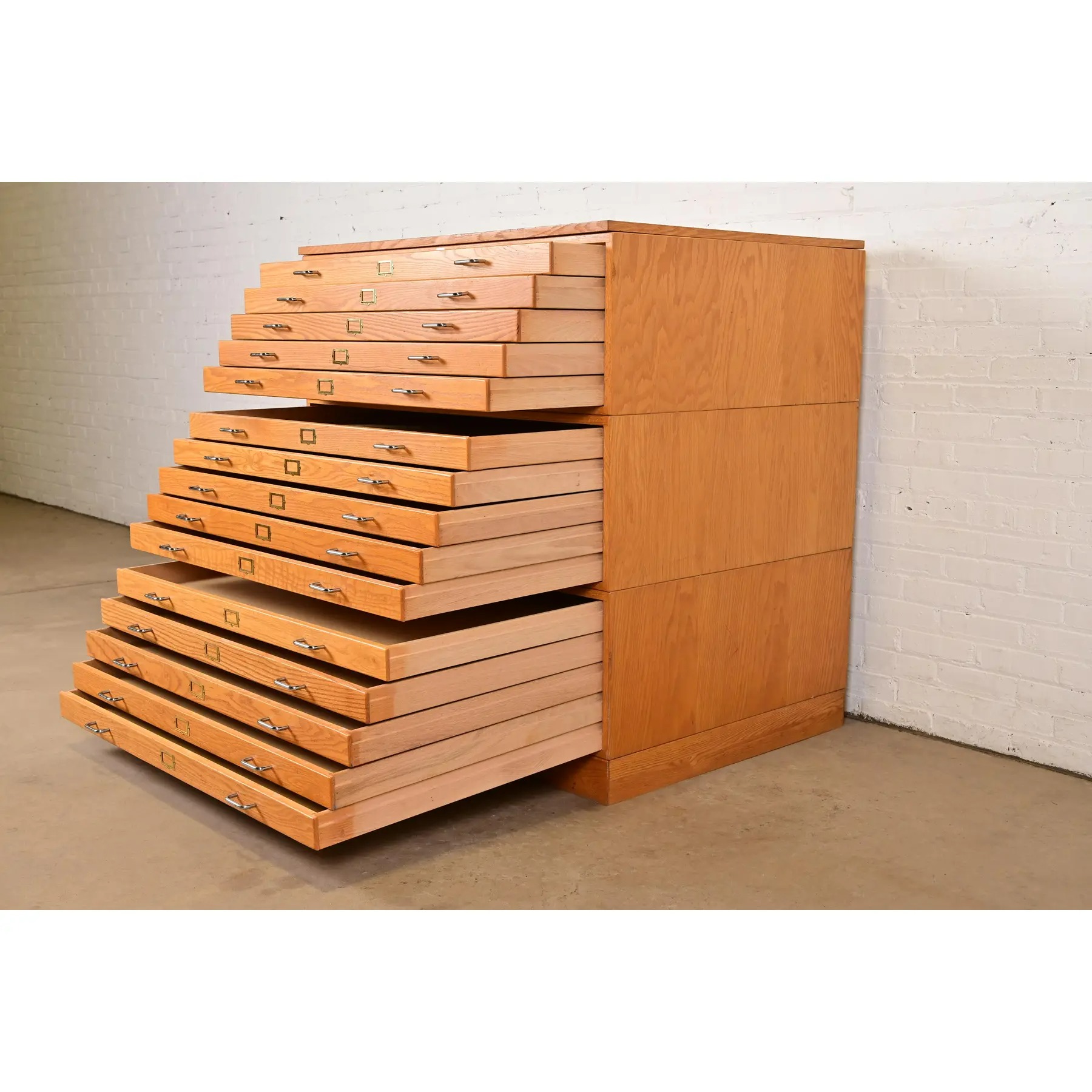 Mid-Century Modern Oak 15-Drawer Architect's Blueprint Flat File Cabinet - Image 6