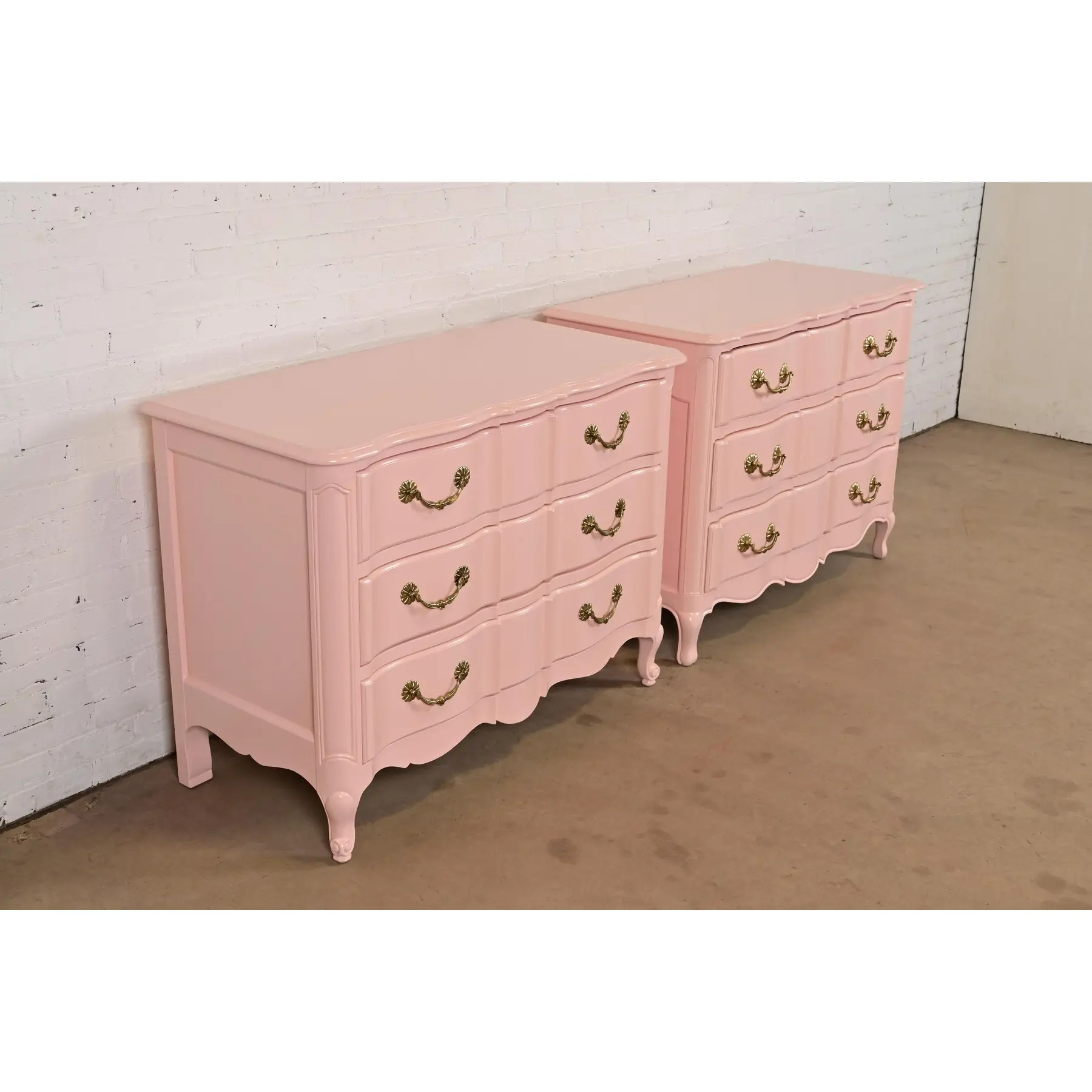 French Provincial Louis XV Pink Lacquered Dresser Chests, Newly Refinished - Image 4