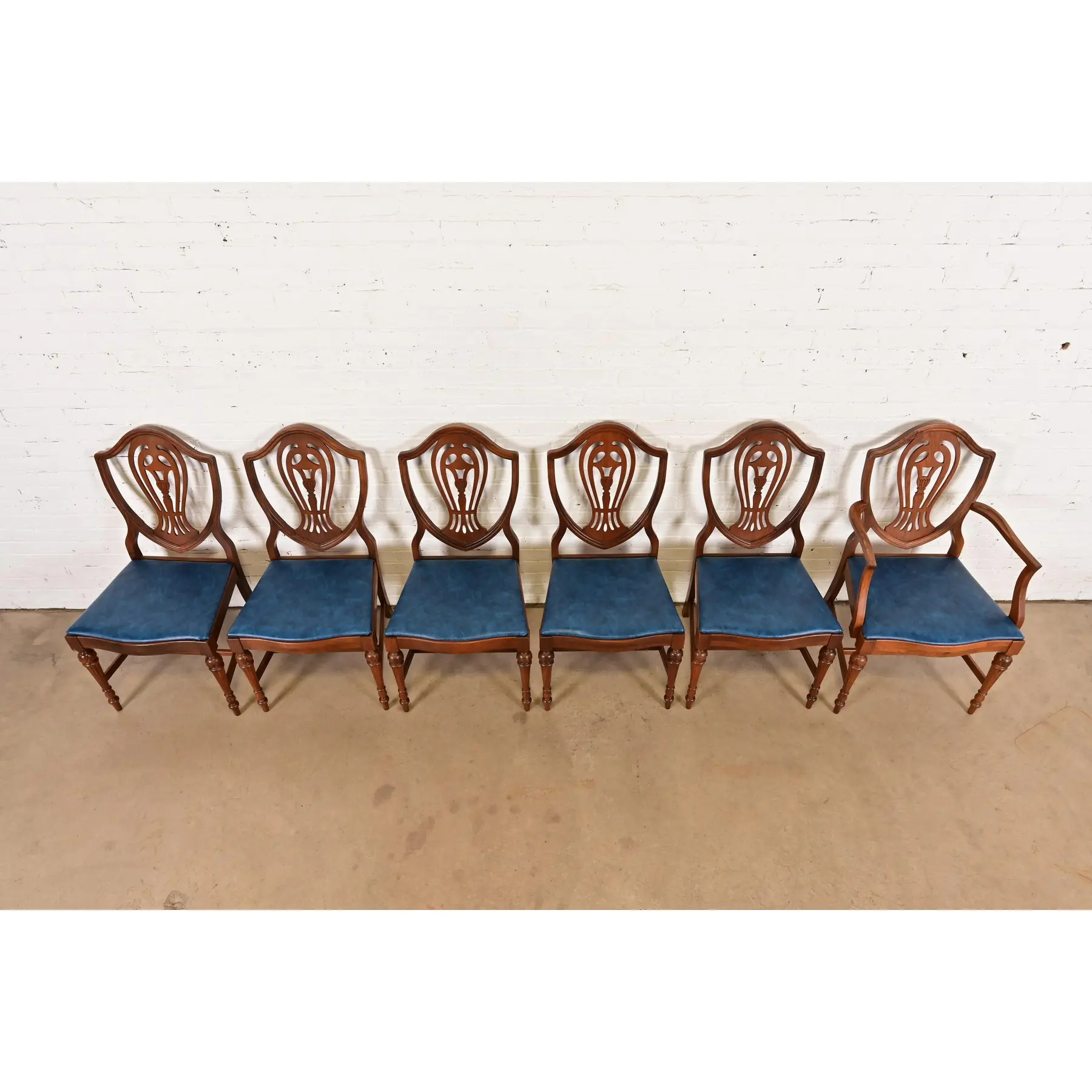 Baker Furniture Style Federal Carved Mahogany Shield Back Dining Chairs, Set of Six - Image 5