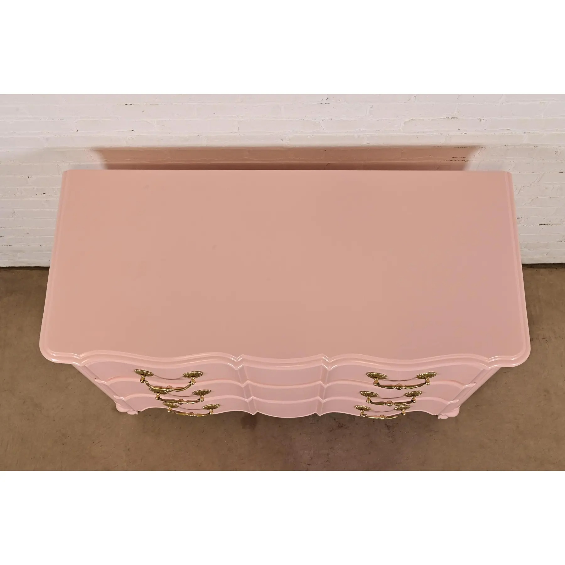 Cassard Romano French Provincial Louis XV Pink Lacquered Dresser Chest, Newly Refinished - Image 9