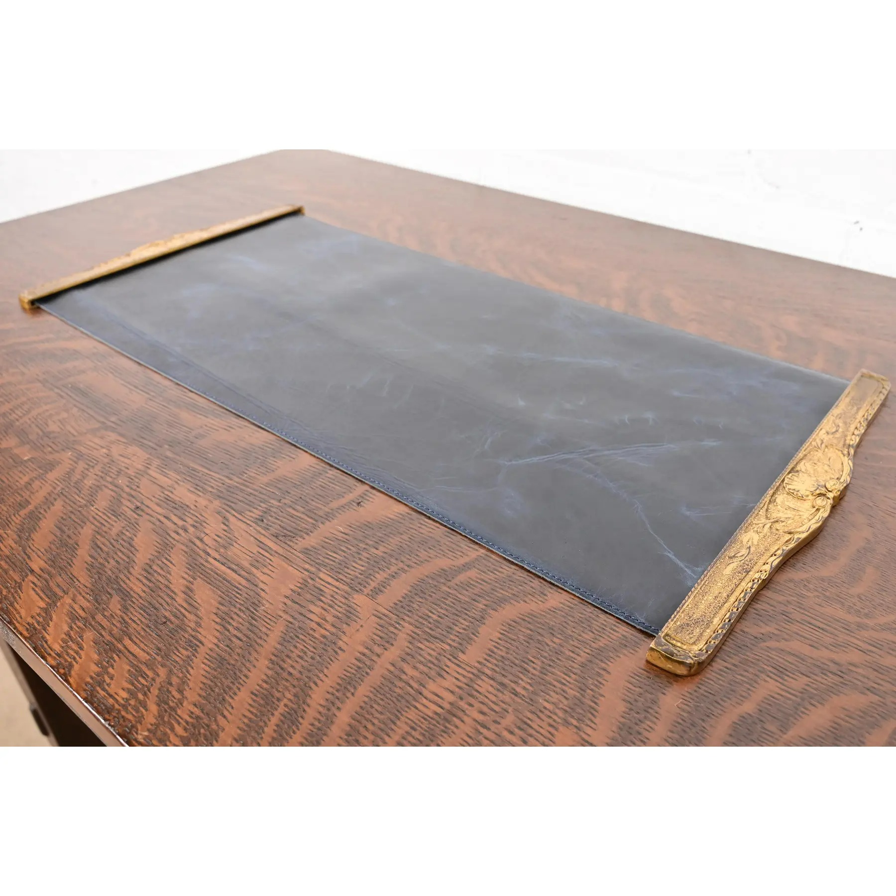 Tiffany Studios New York Louis XVI Bronze Doré Blotter Ends With Leather Desk Blotter - Image 3