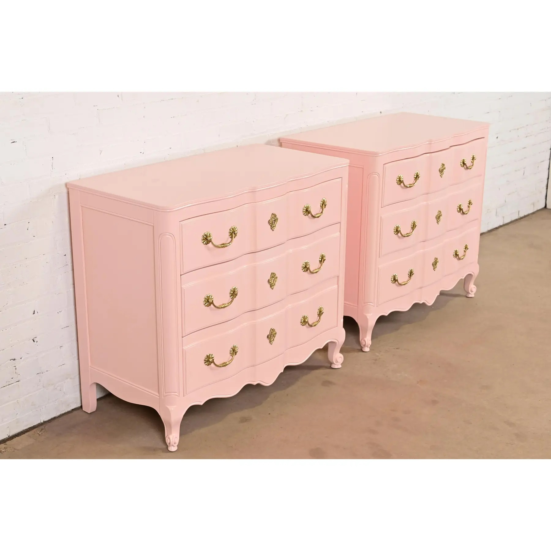 John Widdicomb French Provincial Louis XV Pink Lacquered Commodes or Chests of Drawers, Newly Refinished - Image 4