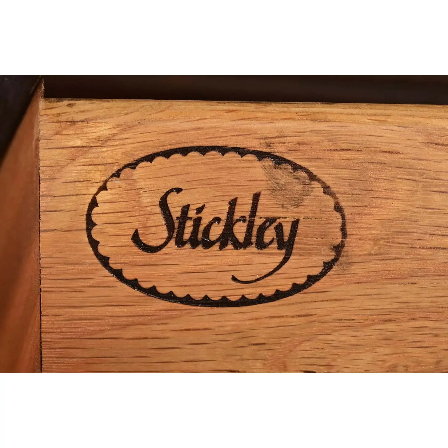 Stickley Georgian Flame Mahogany Lighted Breakfront Bookcase Cabinet - Image 7