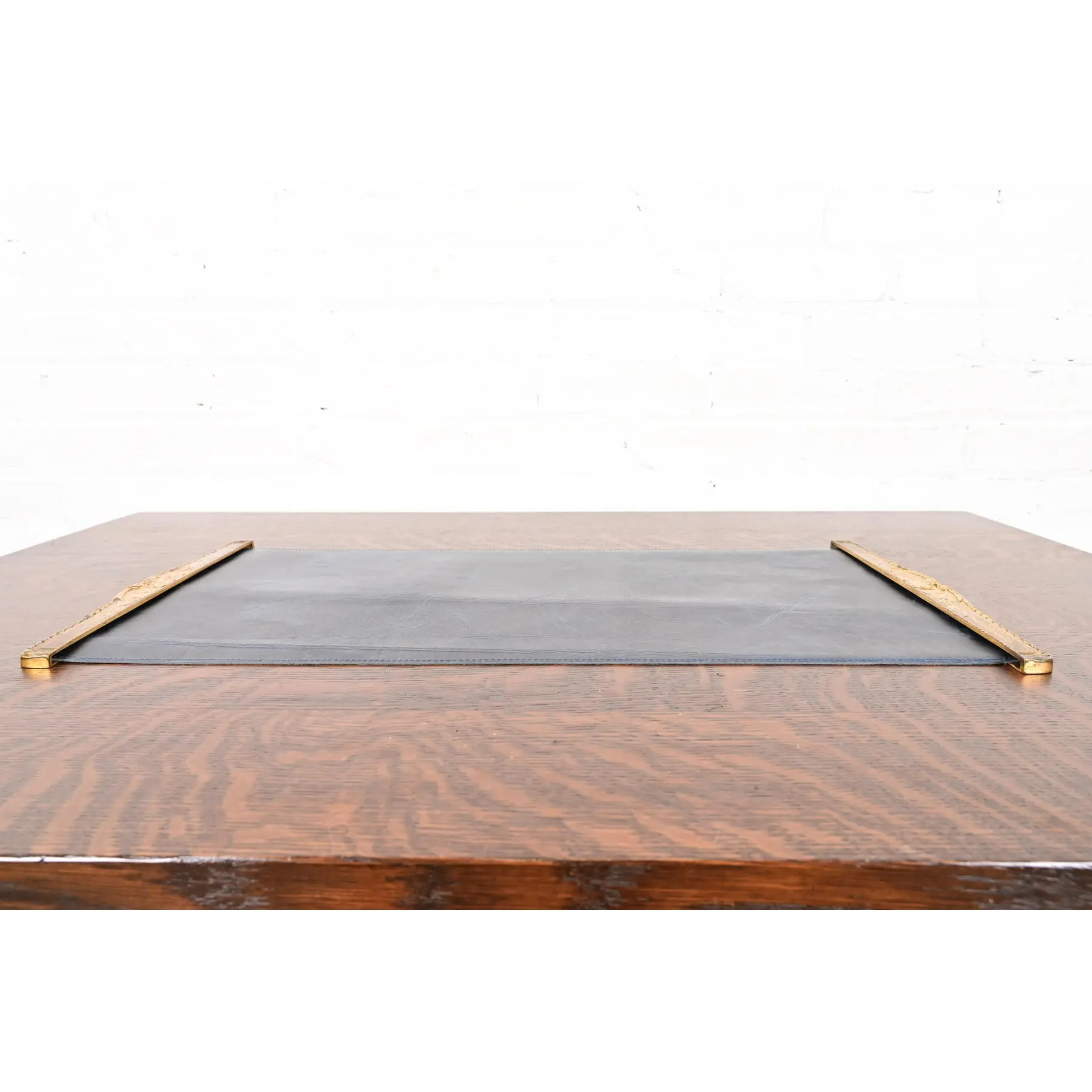 Tiffany Studios New York Louis XVI Bronze Doré Blotter Ends With Leather Desk Blotter - Image 4