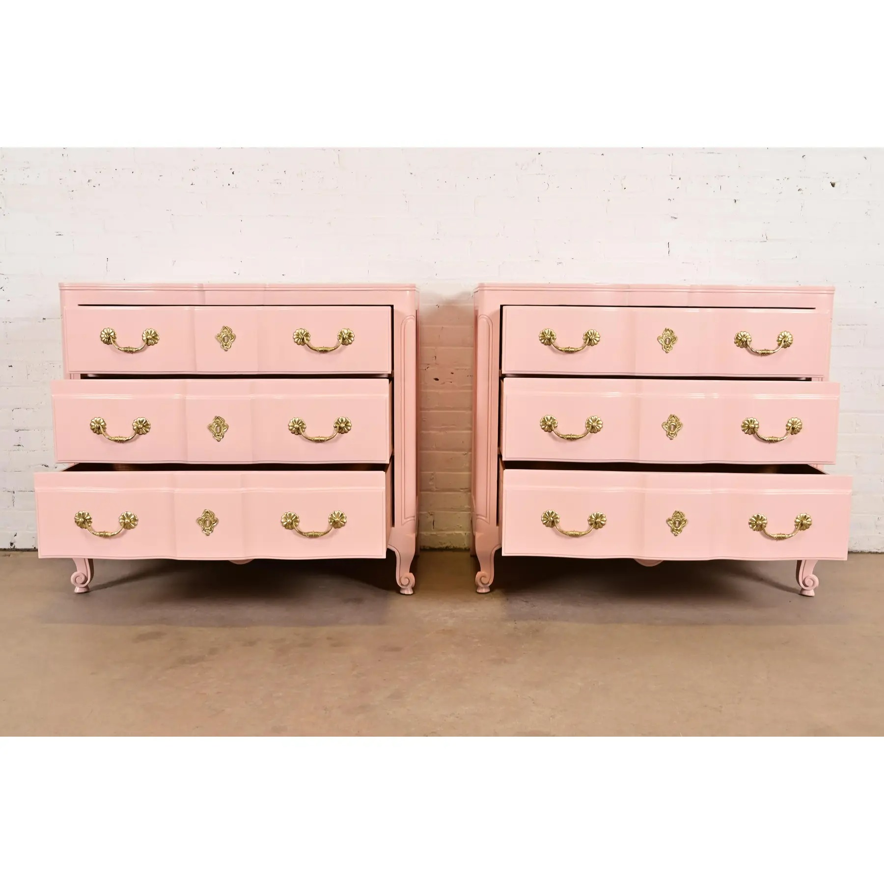 John Widdicomb French Provincial Louis XV Pink Lacquered Commodes or Chests of Drawers, Newly Refinished - Image 5