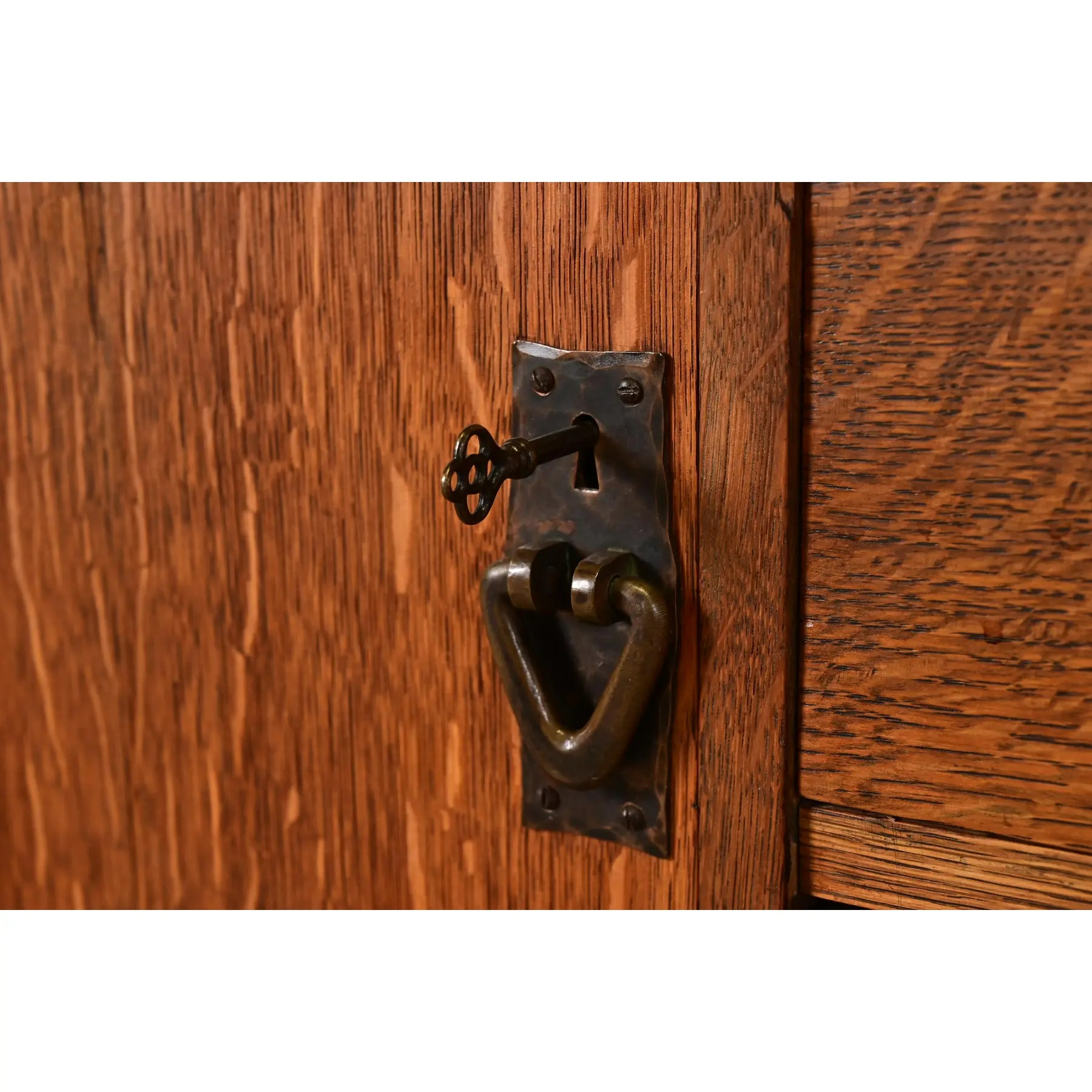 Gustav Stickley Antique Mission Oak Arts & Crafts Strap Hinge Sideboard, Circa 1910 - Image 8