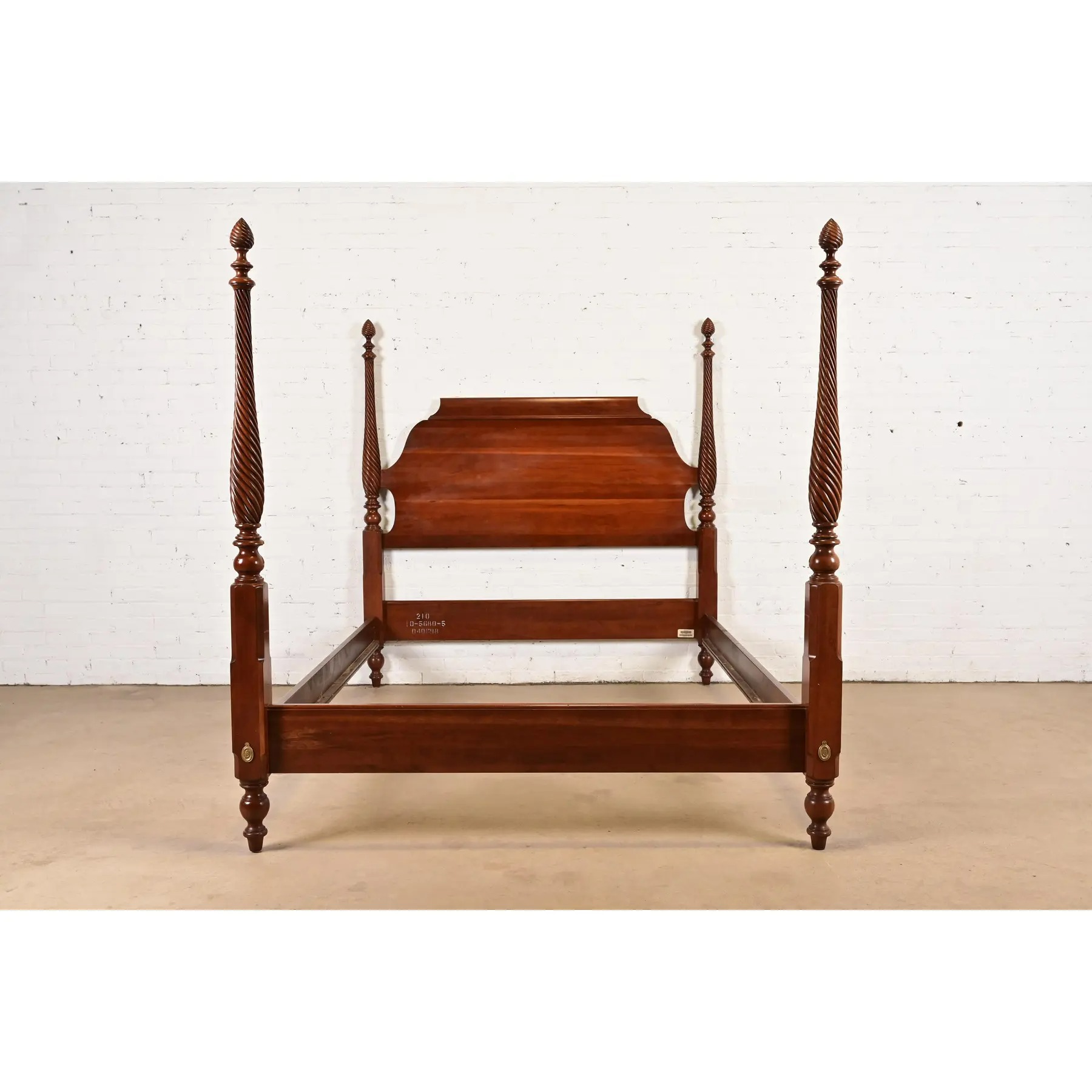 Ethan Allen Georgian Carved Solid Cherry Wood King Size Poster Bed