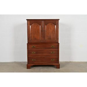 Henkel Harris Georgian Solid Cherry Wood Gentleman's Chest, 1970s