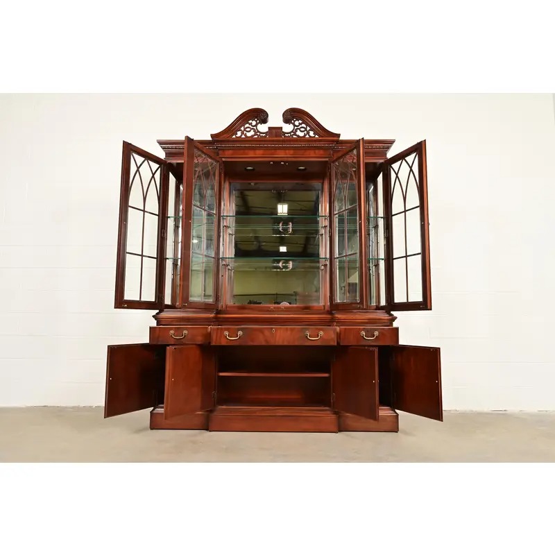 Ethan Allen Georgian Inlaid Mahogany Lighted Breakfront Bookcase Cabinet - Image 5