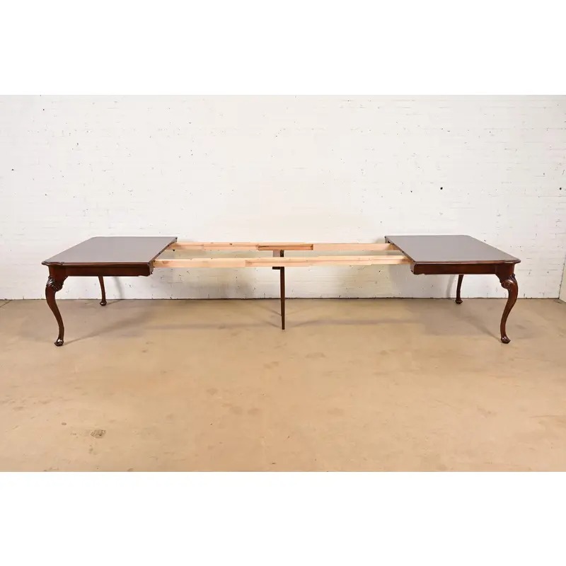 Saybolt Cleland Georgian Burled Walnut Monumental Extension Dining Table, Newly Refinished - Image 6