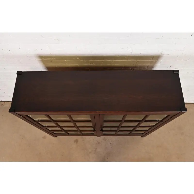 Stickley Brothers Style Antique Mission Oak Arts & Crafts Glass Front Bookcase Cabinet, Circa 1900 - Image 6