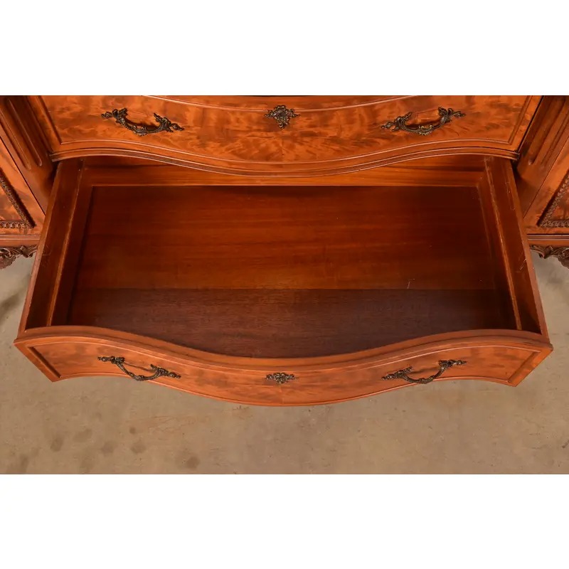 Romweber French Provincial Louis XV Burl Wood Sideboard or Bar Cabinet, Circa 1920s - Image 7