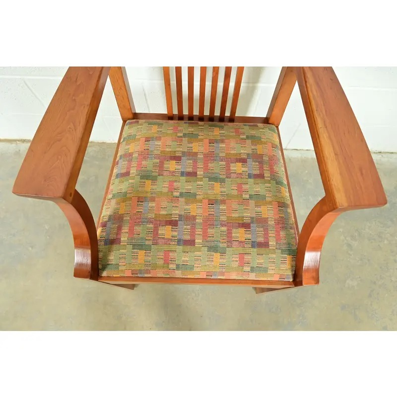 Stickley Arts & Crafts Cherry Wood High Back Spindle Armchairs, Pair - Image 7