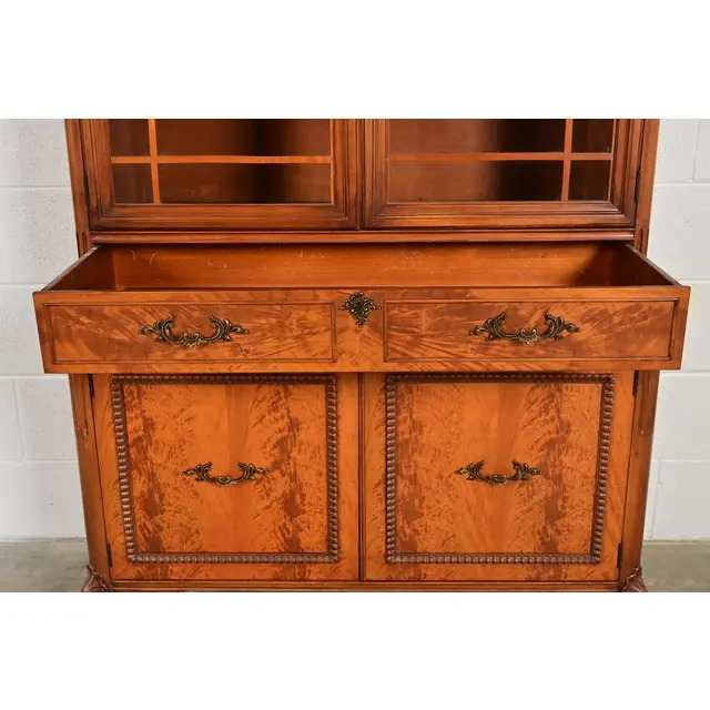 Romweber French Provincial Louis XV Burl Wood Breakfront Bookcase Cabinet, Circa 1920s - Image 7
