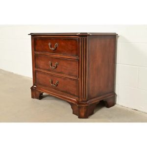 Henredon Georgian Carved Mahogany Nightstand or Bachelor Chest