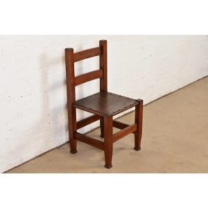 Joseph McHugh Antique Mission Oak Arts & Crafts Desk Chair or Side Chair, Circa 1920s