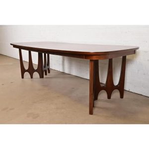 Broyhill Brasilia Mid-Century Modern Sculpted Walnut Extension Dining Table, Newly Refinished