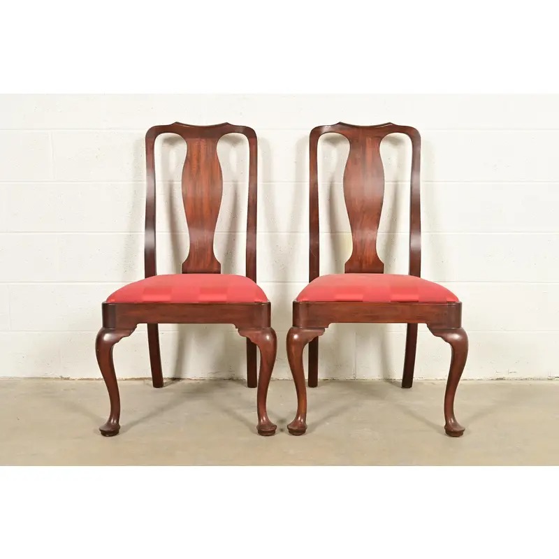 Henkel Harris Queen Anne Solid Mahogany Side Chairs or Dining Chairs, Pair