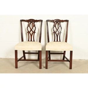Kindel Furniture Georgian Carved Mahogany Side Chairs or Dining Chairs, Pair