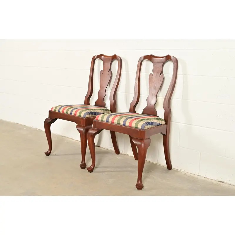 Henkel Harris Queen Anne Solid Cherry Wood Side Chairs or Dining Chairs, Pair