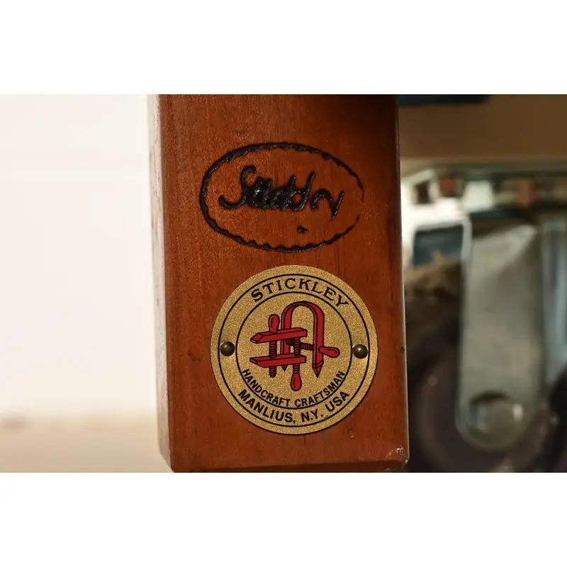 Stickley Mission Arts and Crafts Cherry Wood Spindle Settle Sofa - Image 14