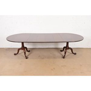 Henkel Harris Georgian Solid Mahogany Double Pedestal Extension Dining Table, Newly Refinished