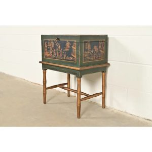 Hollywood Regency Chinoiserie Hand-Painted Green Lacquered and Gold Gilt Chest on Stand
