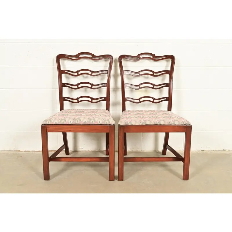 Baker Furniture Style Georgian Carved Mahogany Side Chairs or Dining Chairs, Pair - Image 2