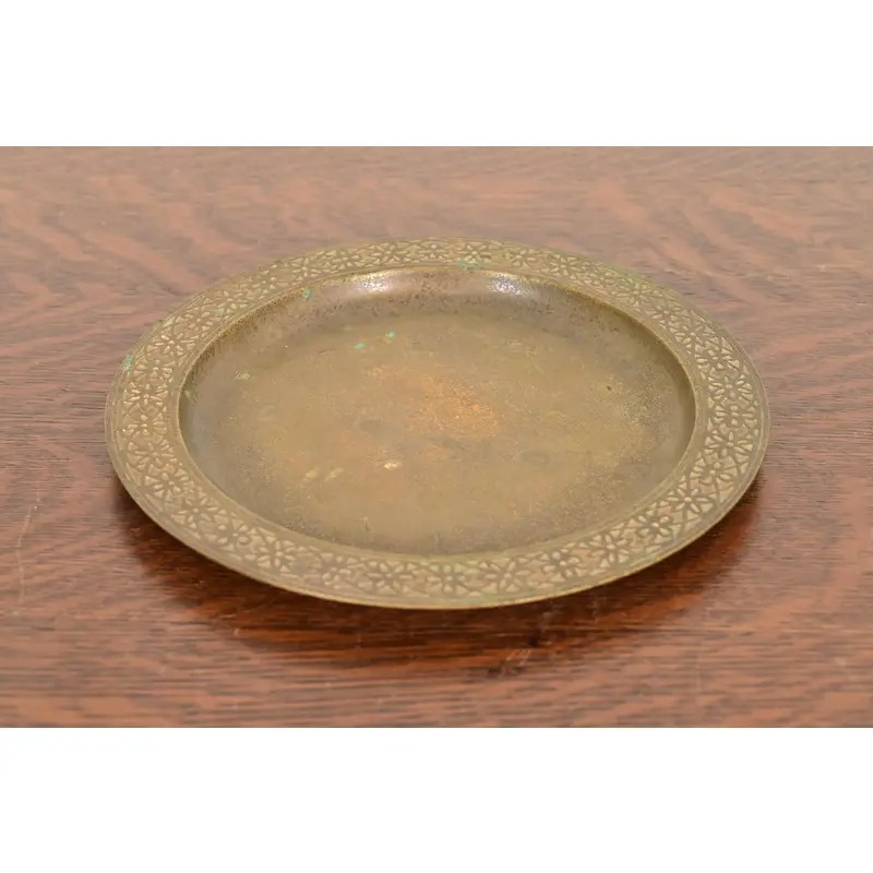 Tiffany Studios New York Bronze Doré Plate With Decorative Border - Image 2