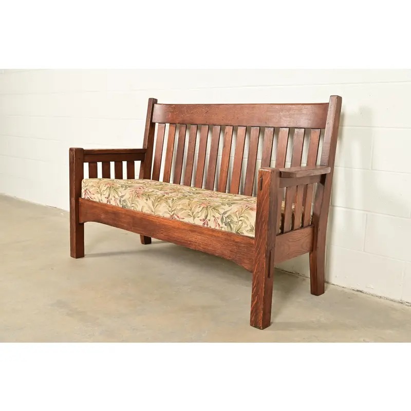 Gustav Stickley Style Antique Mission Oak Arts & Crafts Bench or Settle Sofa, Circa 1900 - Image 3