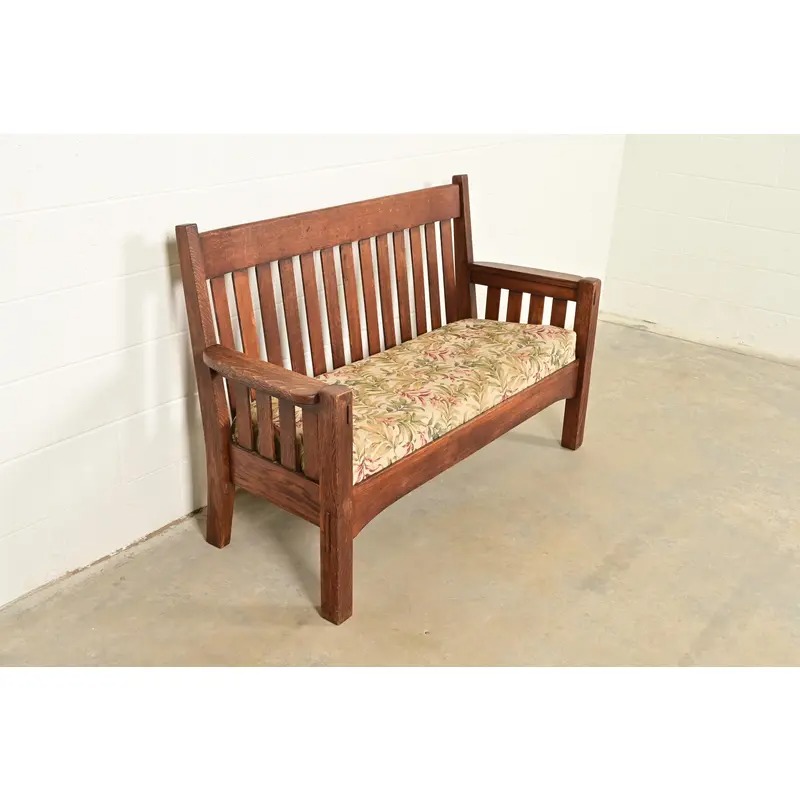 Gustav Stickley Style Antique Mission Oak Arts & Crafts Bench or Settle Sofa, Circa 1900 - Image 4