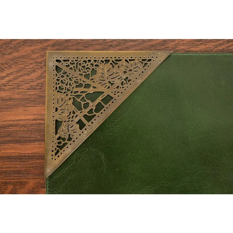 Tiffany Studios New York Grapevine Bronze Doré Blotter Corners With Leather Desk Blotter - Image 5