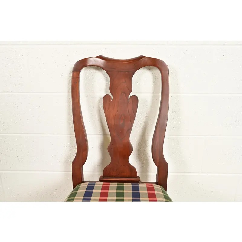 Henkel Harris Queen Anne Solid Cherry Wood Side Chairs or Dining Chairs, Pair - Image 6