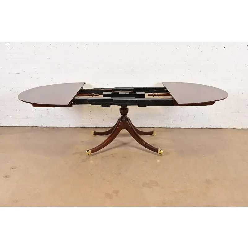 Baker Furniture Georgian Banded Cherry Wood Pedestal Extension Dining Table, Newly Refinished - Image 7