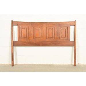 Broyhill Sculptra Mid-Century Modern Walnut Full Size Headboard, 1960s