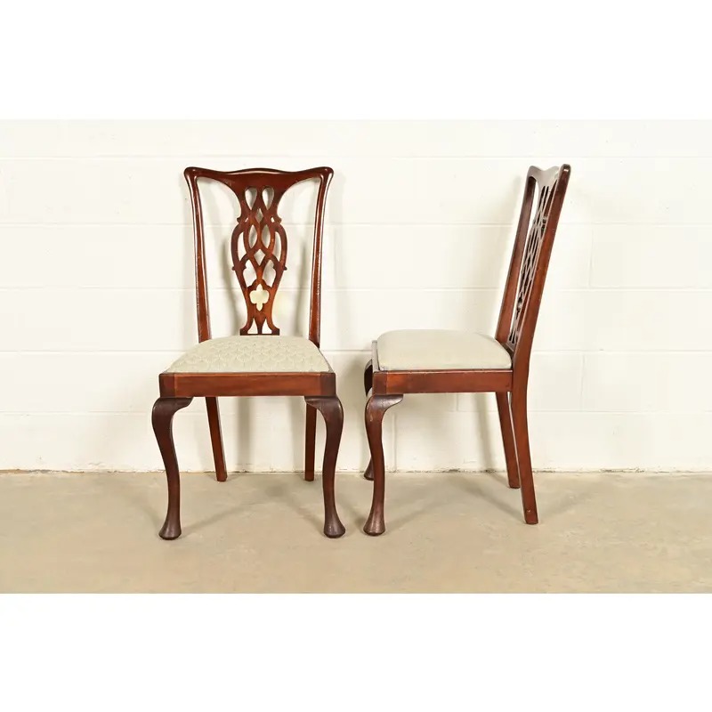 Henredon Style Georgian Carved Mahogany Dining Chairs, Set of Four - Image 10