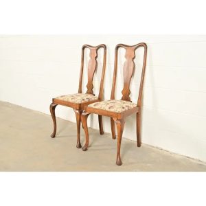 Baker Furniture Style Queen Anne Solid Oak Side Chairs or Dining Chairs, Pair