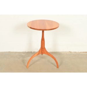 Harden Furniture Arts and Crafts Shaker Solid Cherry Wood Pedestal Occasional Side Table or Drinks Table