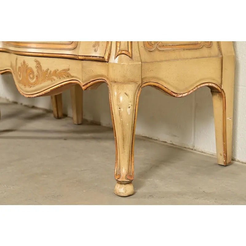 John Widdicomb Italian Rococo Louis XV Cream Lacquered and Gold Gilt Bedside Chests, Pair - Image 12