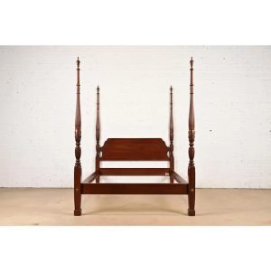 Ethan Allen Georgian Carved Solid Cherry Wood King Size Poster Bed