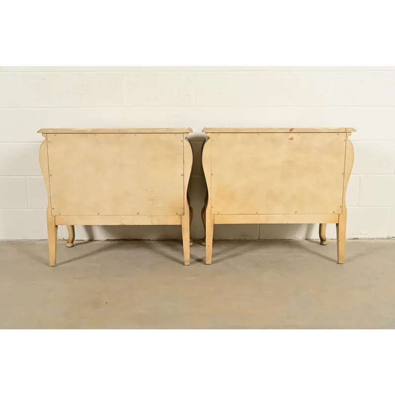 John Widdicomb Italian Rococo Louis XV Cream Lacquered and Gold Gilt Bedside Chests, Pair - Image 15