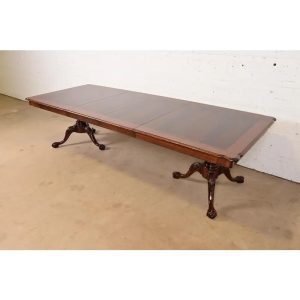 Thomasville Chippendale Banded Flame Mahogany Double Pedestal Extension Dining Table, Newly Refinished