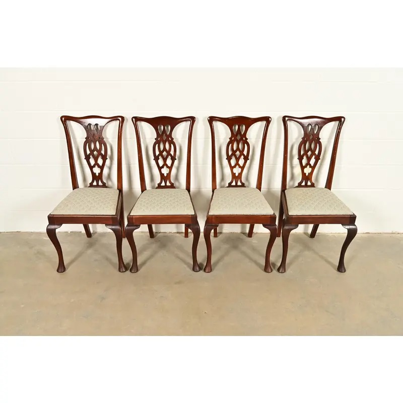 Henredon Style Georgian Carved Mahogany Dining Chairs, Set of Four - Image 3