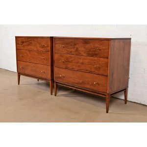 Paul McCobb Planner Group Solid Birch Dressers or Chests of Drawers, Newly Refinished