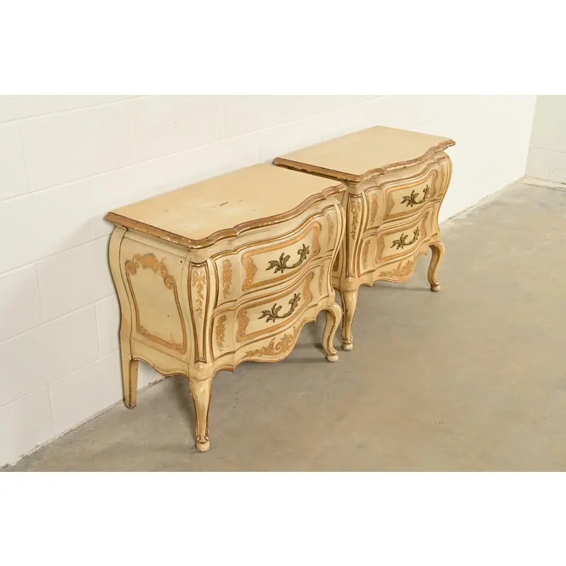 John Widdicomb Italian Rococo Louis XV Cream Lacquered and Gold Gilt Bedside Chests, Pair - Image 4
