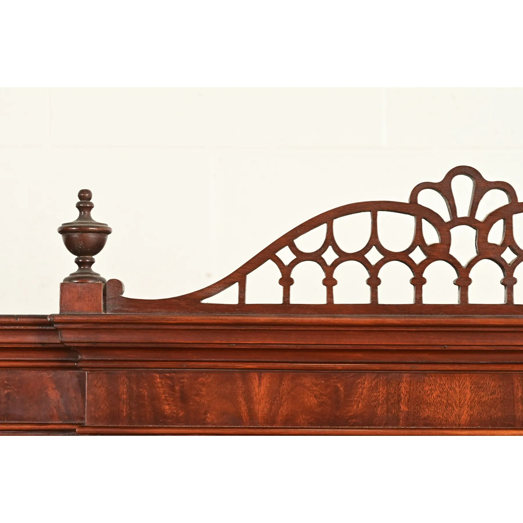 Romweber Antique Georgian Flame Mahogany Breakfront Bookcase Cabinet, Circa 1920s - Image 7